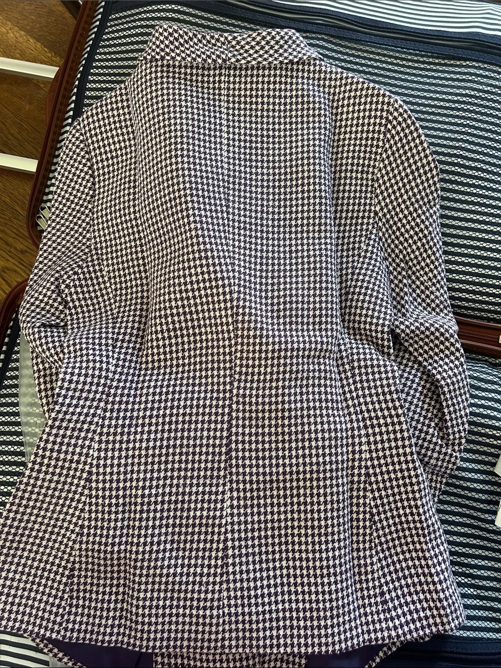 Purple Houndstooth Double-Breasted Blazer - Picture 3 of 3